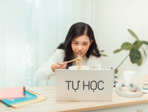 Tự học tiếng Anh qua internet không khó